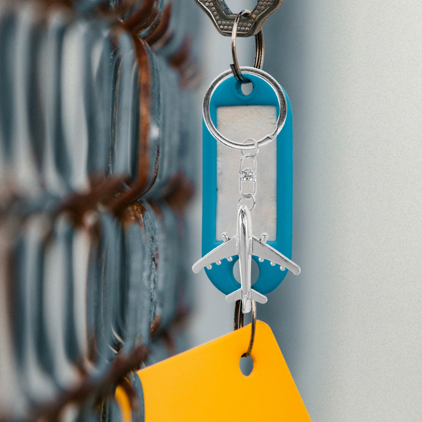 2Pcs Airplane Keychain Creativ – Travel Accessories Present recenzja i cena