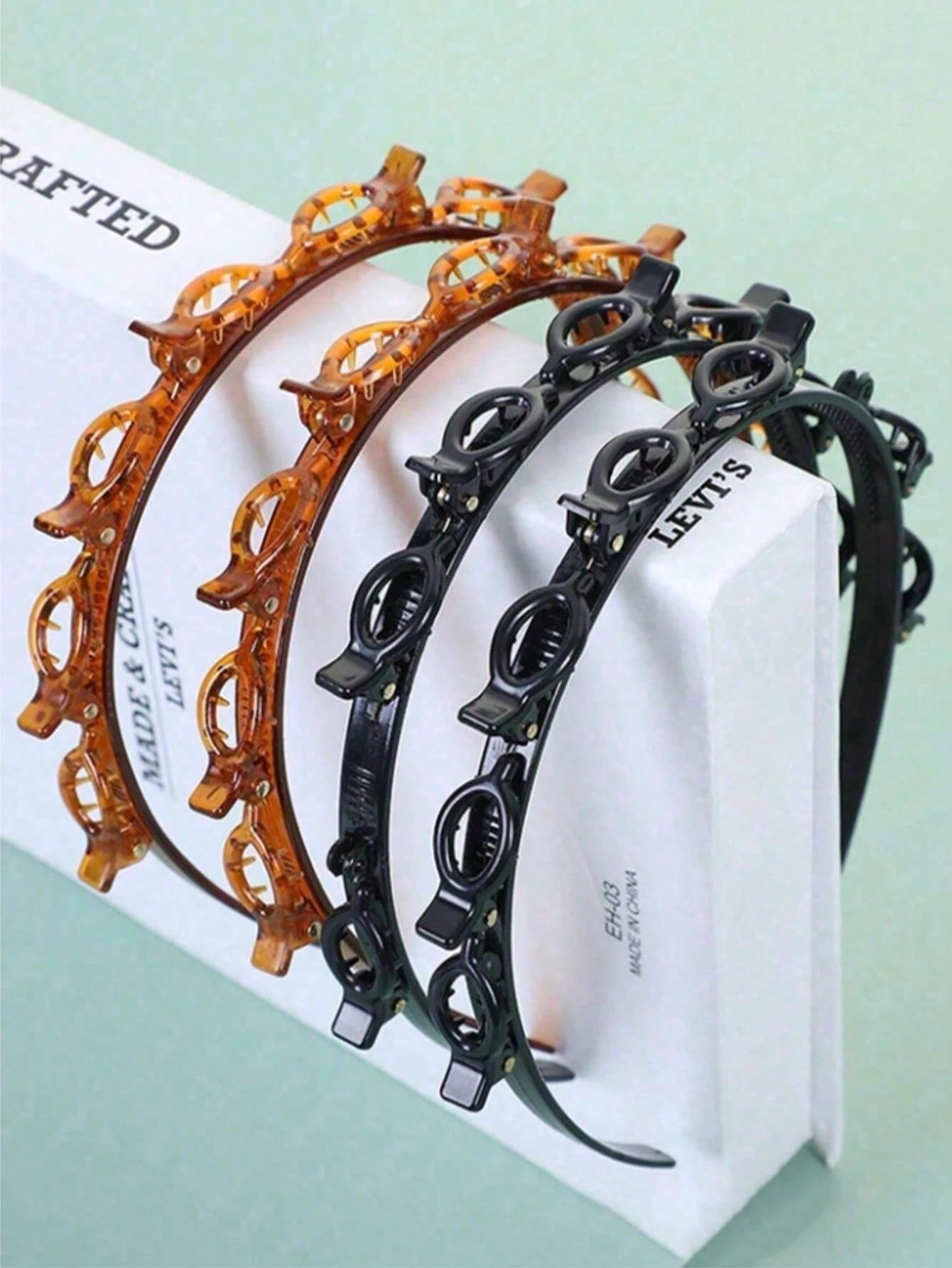 2pcs New Korean Style Hollow W – Travel Accessories Useful recenzja i cena