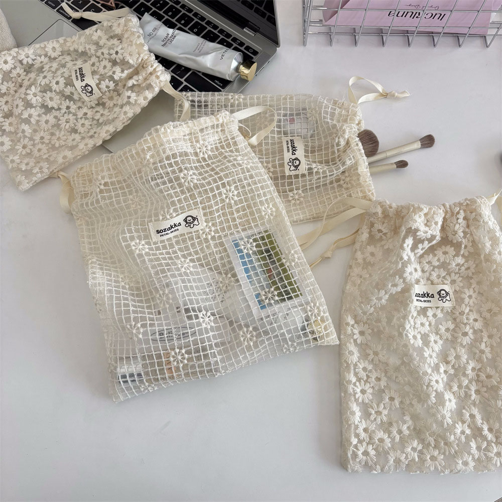 Lace Embroidered Daisy Mesh Dr – Travel Accessories And Bags recenzja i cena